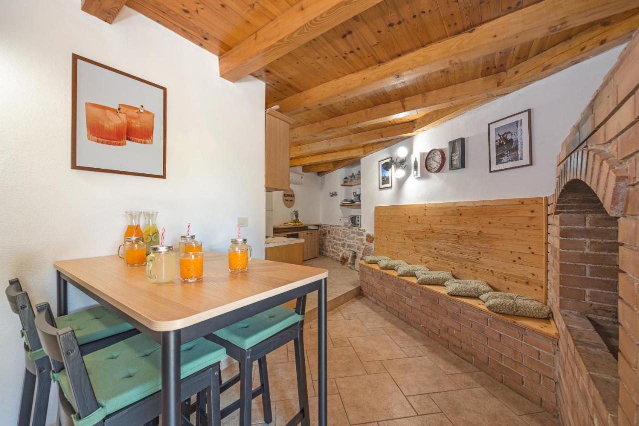 Villa Laura - Orihi Barban Екстериор снимка