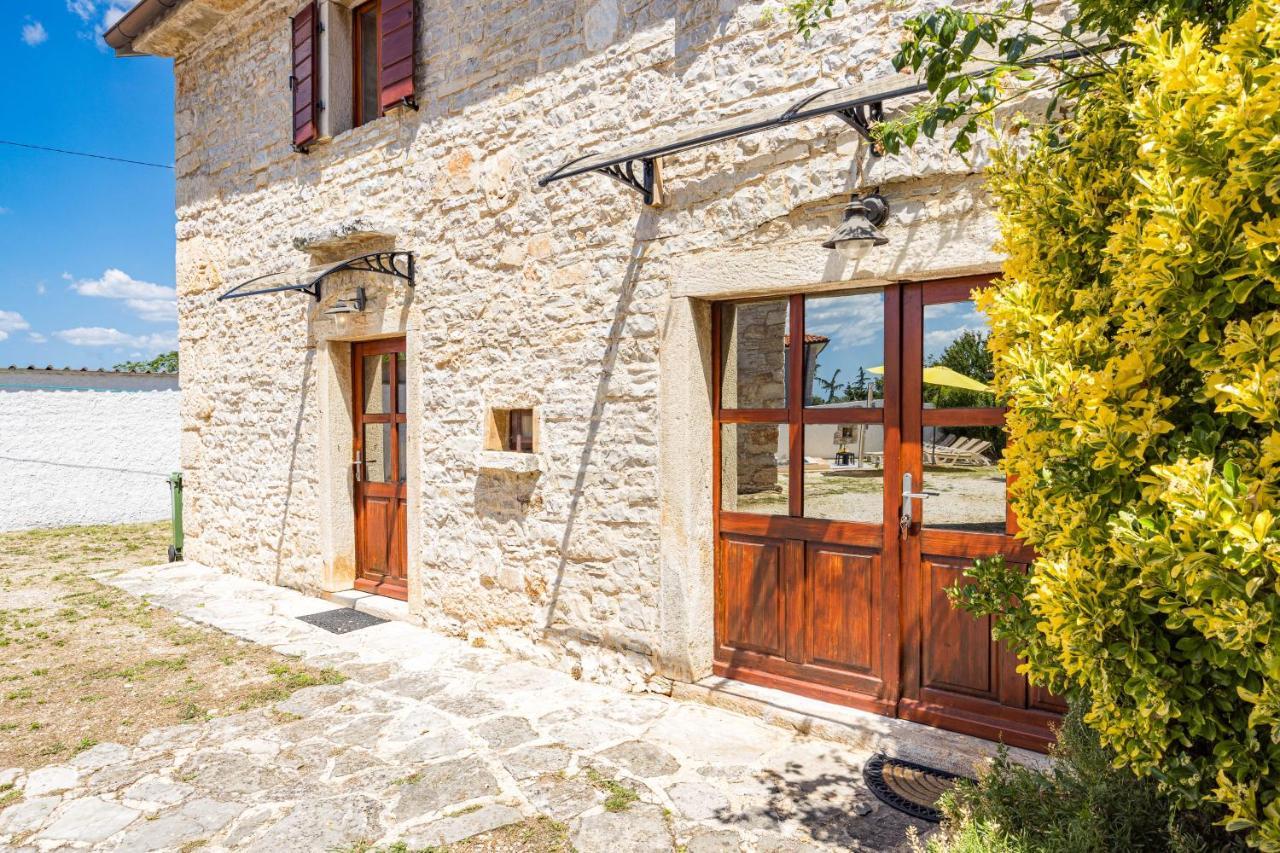 Villa Laura - Orihi Barban Екстериор снимка